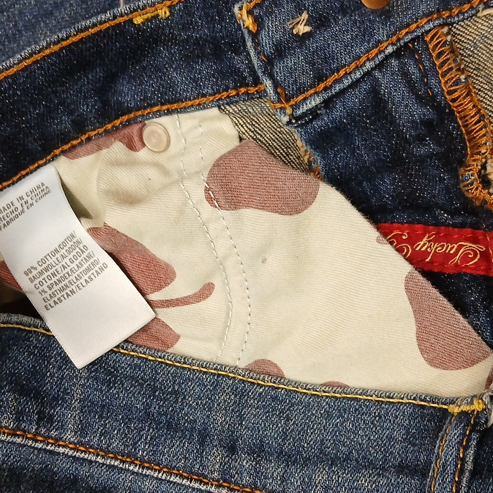 Lucky Brand Womens Sz 12/31 Crop Length Dark Blue Straight Jeans - Picture 5 of 5
